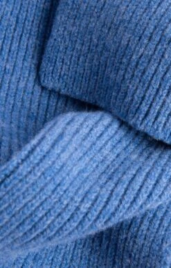 Lambswool Ribbed Scarf 30 Lambswool Ribbed Scarf -Best Fashion Shoes Shop TF00248JEANS 1